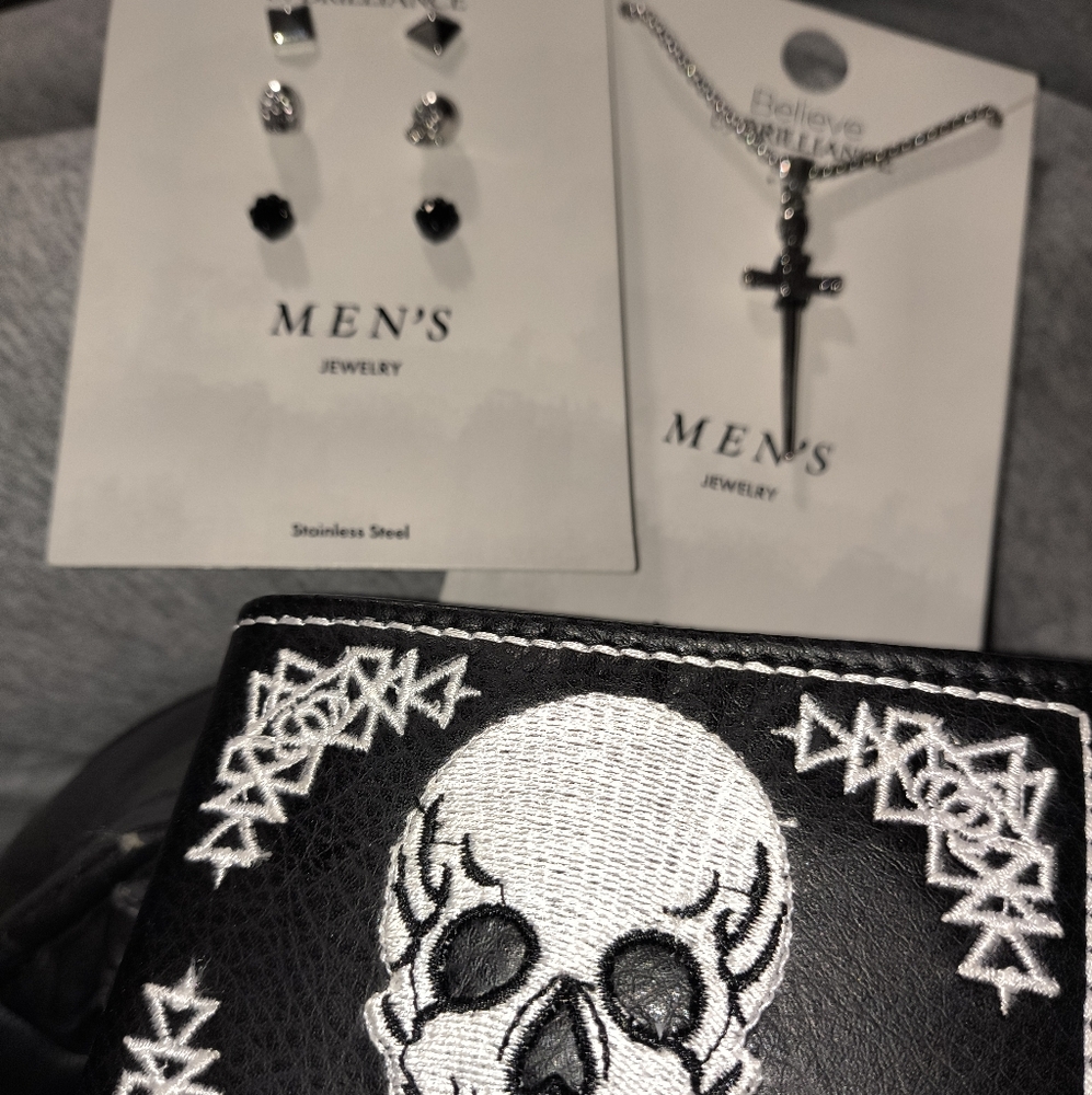Men's skull set